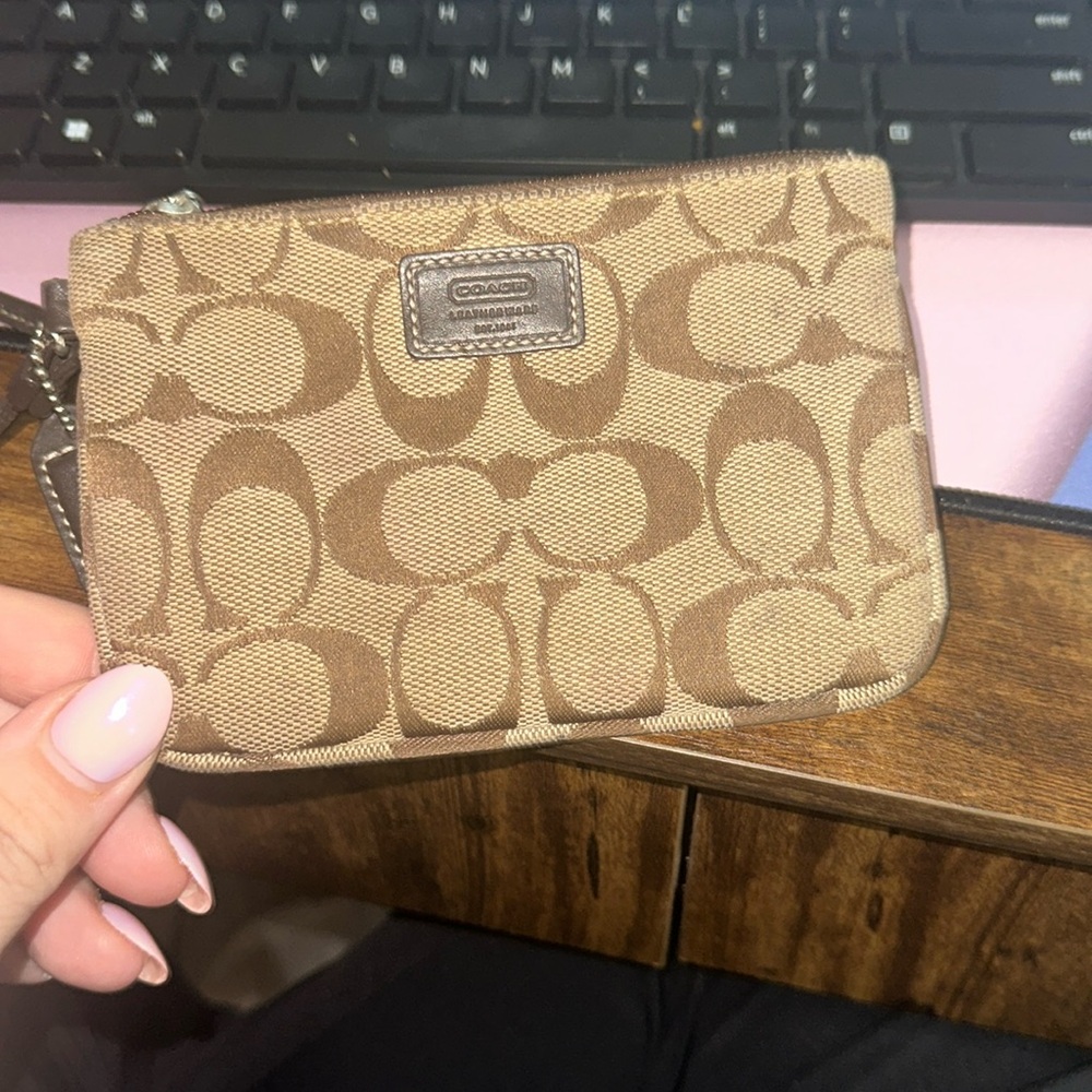 Used Coach Wristlet